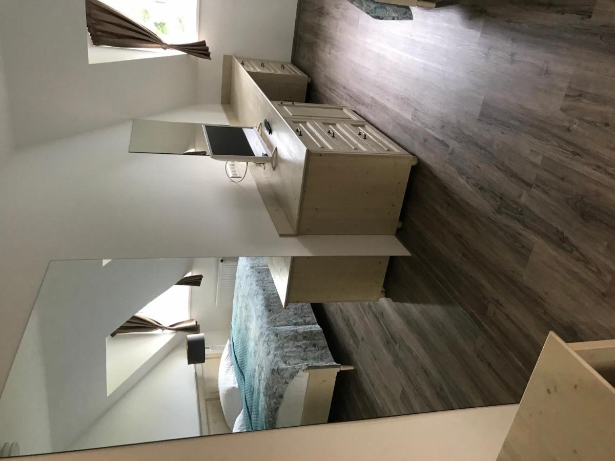 Rosenberg Kuria Bed & Breakfast Taplanszentkereszt Екстериор снимка