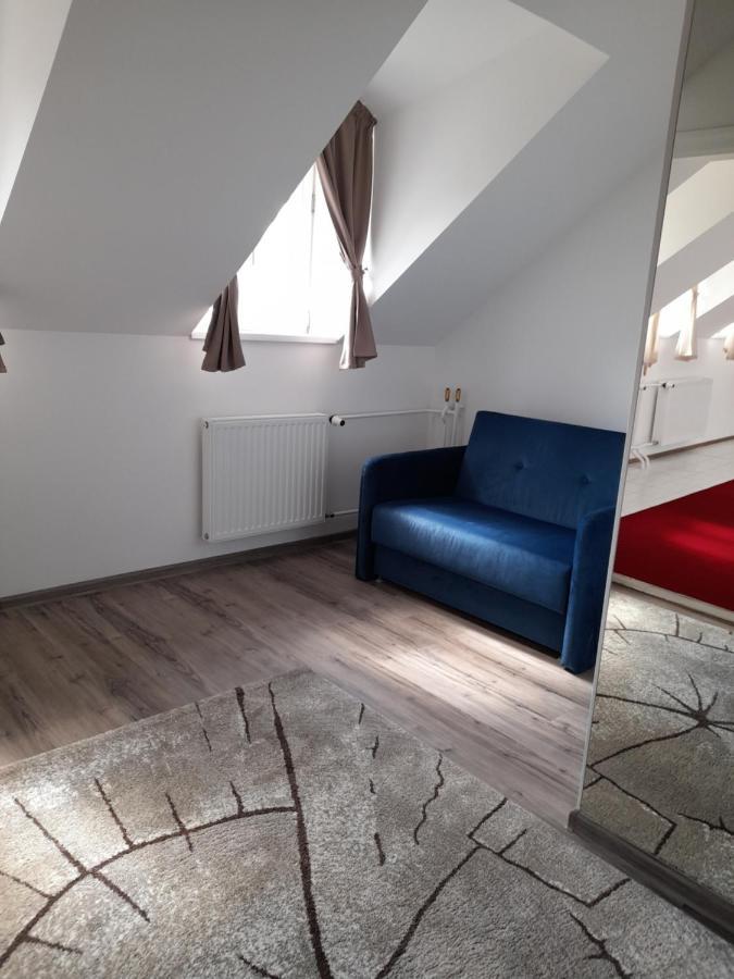 Rosenberg Kuria Bed & Breakfast Taplanszentkereszt Екстериор снимка